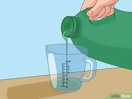 Imagen titulada Clean Bird Droppings off Canvas Furniture Step 9
