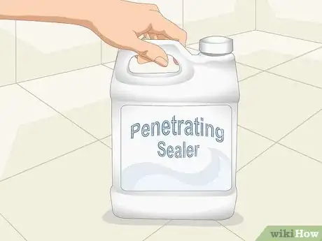 Imagen titulada Apply Tile Sealer Step 2