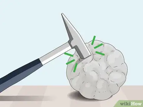 Imagen titulada Identify an Unopened Geode Step 7