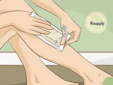 Imagen titulada Apply Wax Strips Step 14