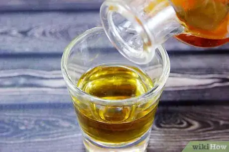Imagen titulada Make a Suicide Shot (a Mixed Drink) Step 6