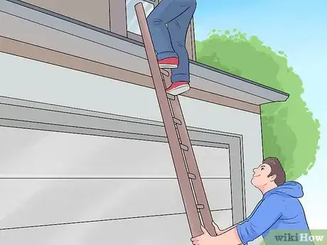 Imagen titulada Sneak Out of Your Second Story Window Step 3