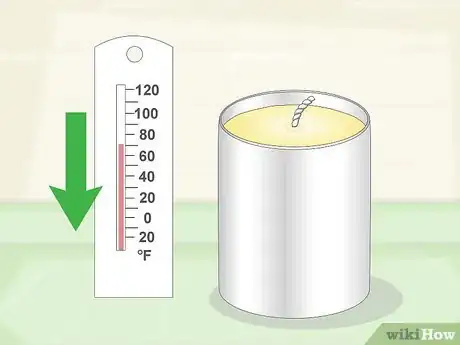 Imagen titulada Remove a Candle from a Mold Step 4