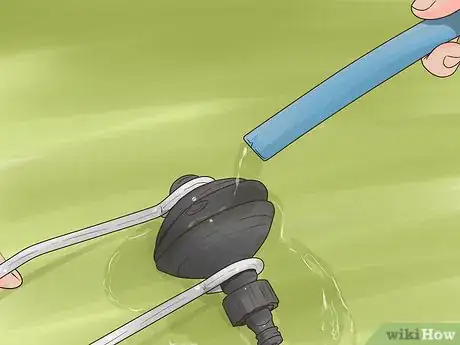 Imagen titulada Run a Boat Motor Out of Water Step 4
