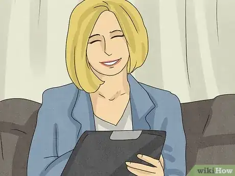 Imagen titulada Get My Girlfriend to Stop Cutting Herself Step 6