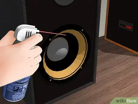 Imagen titulada Clean Speakers Step 3