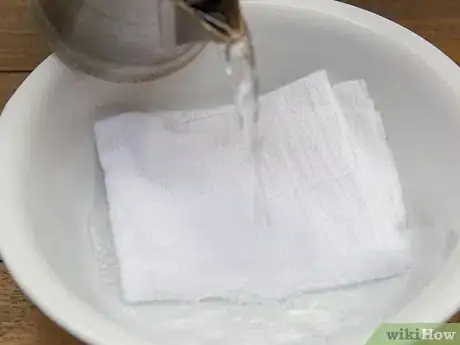Imagen titulada Soften Towels Step 1