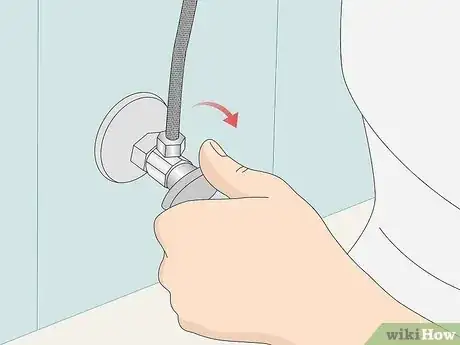 Imagen titulada Replace a Toilet Flapper Step 1