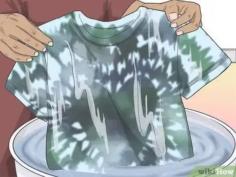 Imagen titulada Dye Clothes with Food Coloring Step 19