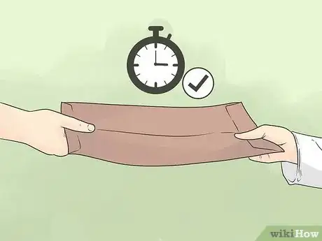 Imagen titulada Make Your Teacher Like You Step 12