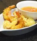 hacer camarones empanizados