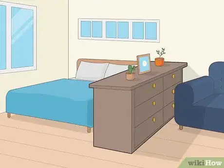 Imagen titulada Hide a Bed in a Studio Apartment Step 3