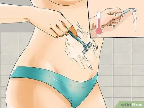 Imagen titulada Get Rid of Stomach Hair Step 3
