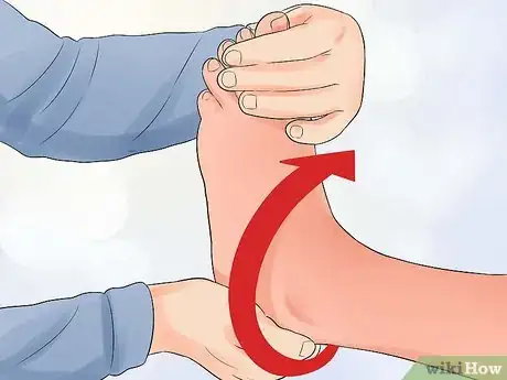 Imagen titulada Use Reflexology to Relieve Chest Pain Step 2