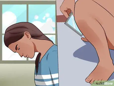 Imagen titulada Recognize Vulva Cancer Symptoms Step 5