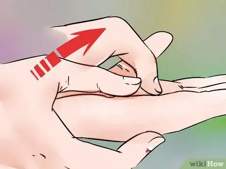 Imagen titulada Apply Reflexology to the Hands Step 11