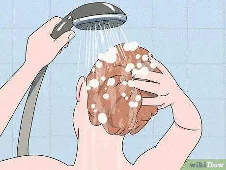 Imagen titulada Curl Hair Using a Hot Air Brush Step 1.jpeg