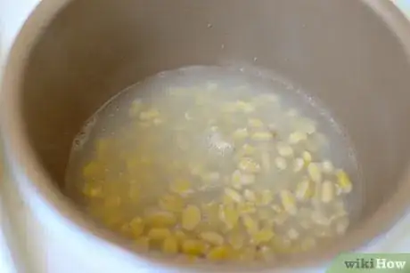 Imagen titulada Cook Soybeans Step 11