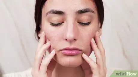 Imagen titulada Get Rid of Blackheads Using an Egg Step 16