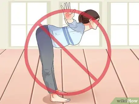 Imagen titulada Get Started with Pregnancy Yoga Step 4