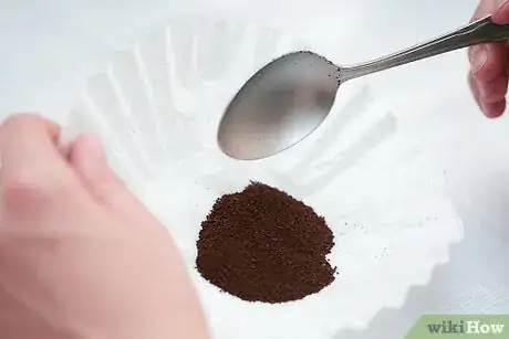 Imagen titulada Make Your Own Coffee Single Bags Step 1