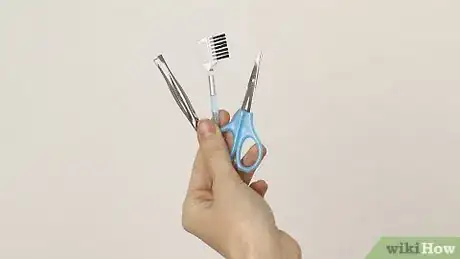 Imagen titulada Arch Eyebrows Step 22