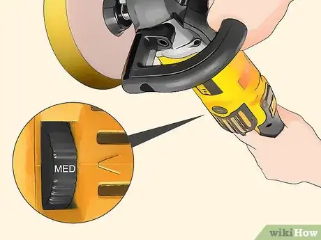 Imagen titulada Buff a Car Step 14