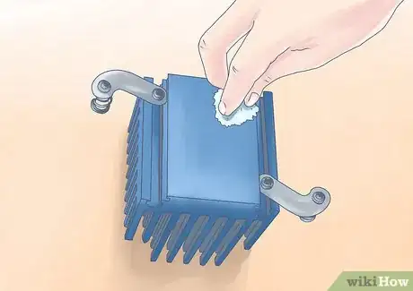 Imagen titulada Apply Thermal Paste Step 2