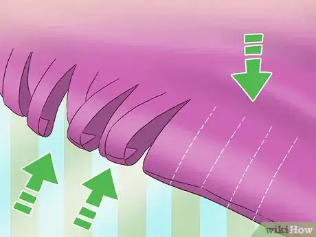 Imagen titulada Finish the Edges of a Fleece Blanket Step 12