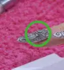hacer diseños en 3D sobre uñas