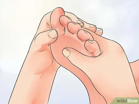 Imagen titulada Use Reflexology to Relieve Chest Pain Step 11