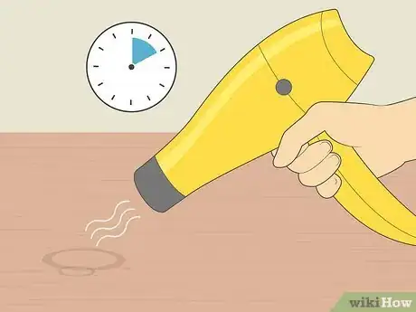 Imagen titulada Remove Milk Stains from Wood Step 11