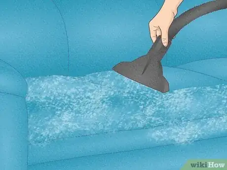Imagen titulada Get a Stain out of a Microfiber Couch Step 11
