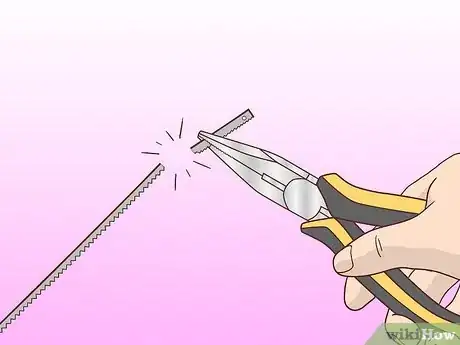 Imagen titulada Remove a Broken Key Step 7