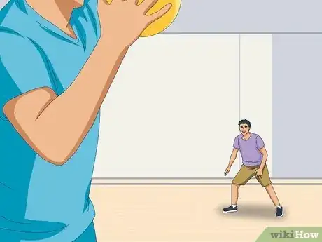 Imagen titulada Be Great at Dodgeball Step 11