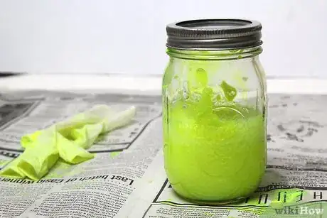 Imagen titulada Make Glow Jars Step 35