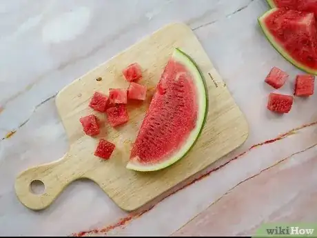 Imagen titulada Select a Watermelon Step 6