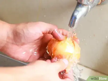 Imagen titulada Peel an Onion Step 11