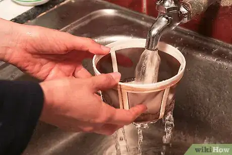 Imagen titulada Make Tea Using a Coffee Pot Step 2