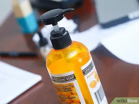 Imagen titulada Make Foaming Hand Soap Step 1