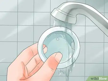 Imagen titulada Insert a Pessary Step 11