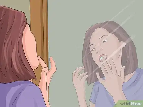Imagen titulada Get Guys to Notice You Step 2