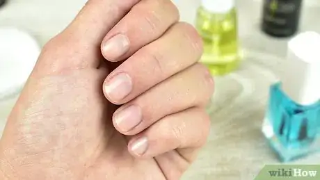 Imagen titulada Help Your Nails Recover After Acrylics Step 9