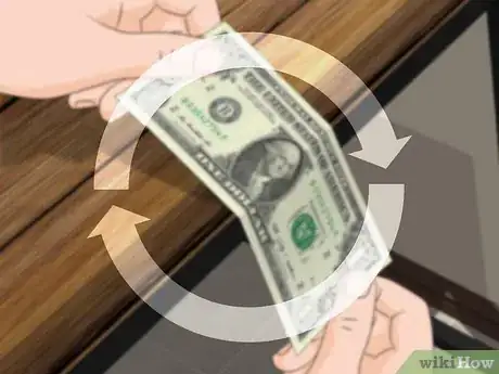 Imagen titulada Straighten Out a Dollar Bill Step 11