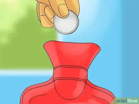 Imagen titulada Recycle an Old Hot Water Bottle Step 29
