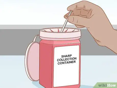 Imagen titulada Give an Insulin Shot to Dogs Step 11