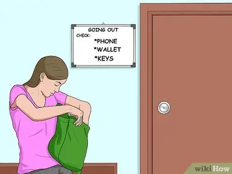 Imagen titulada Stop Losing Your Wallet Step 3