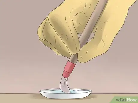 Imagen titulada Glaze Pottery Step 13