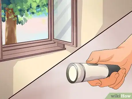 Imagen titulada Check for Lice Step 4