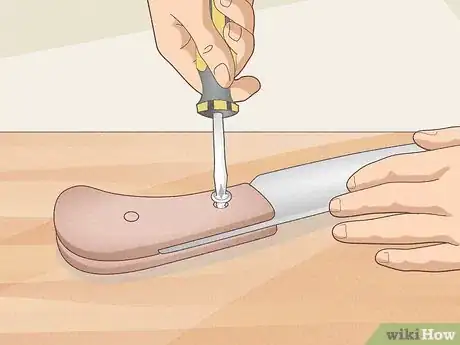 Imagen titulada Forge a Knife Step 12